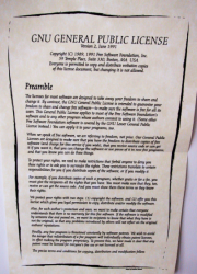 Poster with GPLv2 preamble, smaller image